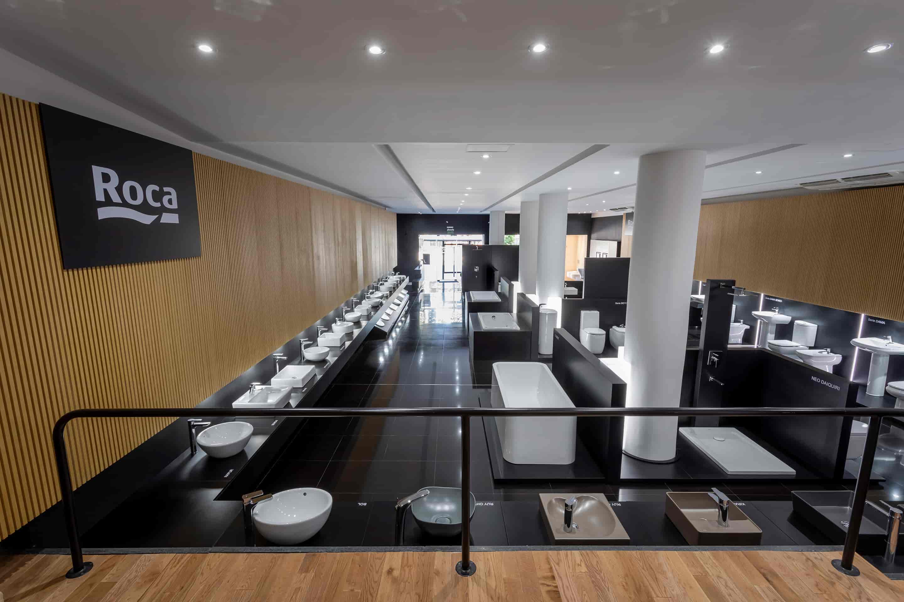 <p>Roca est le premier fabricant de salles de bains à ouvrir une salle d'exposition dans la ville de Buenos Aires.</p>2