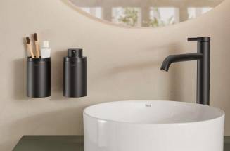 Sept accessoires essentiels pour mettre de l’ordre dans votre salle de bains